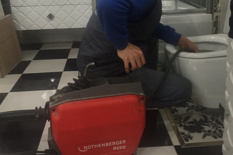 SULTANBEYLİ Tuvalet Lavabosu Acma